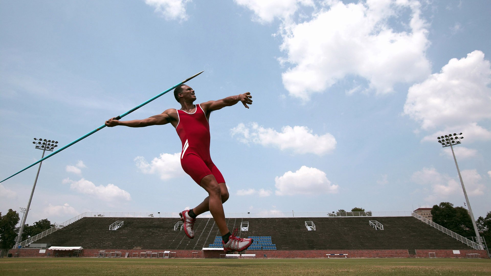 明日方舟“策略大师”线下决赛即将举行，明日方舟策略性