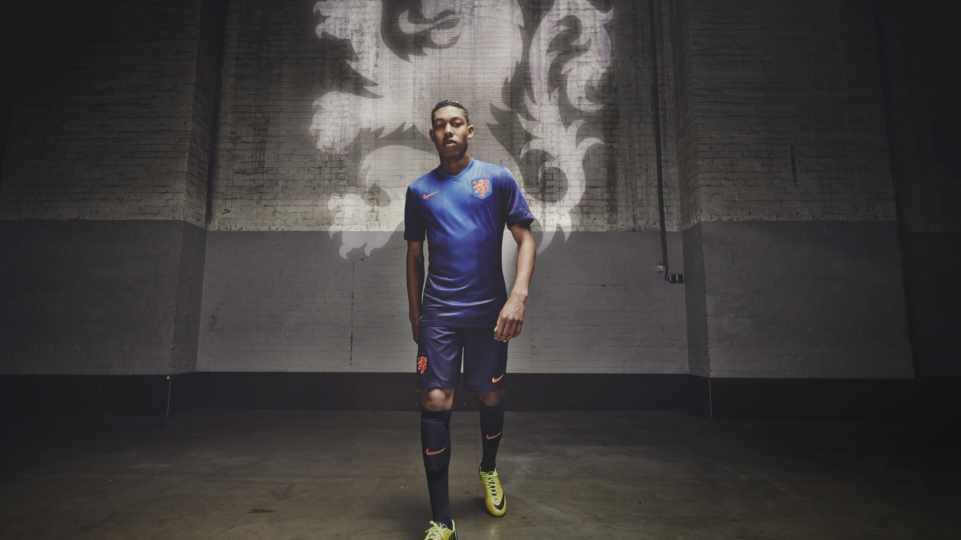 九游娱乐官网 (jiuyou)-美国青少年马术选手在2024年全国青少年马术锦标赛中表现出色，获得多项荣誉。